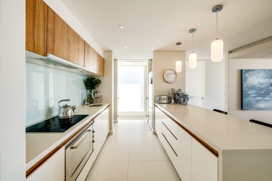3 Bedroom Property for Sale in Green Point Western Cape